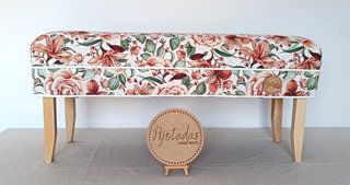 Banchi a piedi del letto artigianali, pouf
