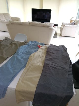 7 Pantalones YSL Hombreuno de Sfera y dos usados C