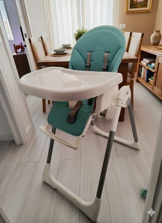 Trona bebé evolutiva ajustable