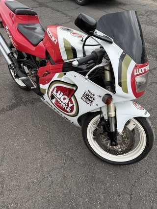 Suzuki RGV250 VJ22 Lucky Strike