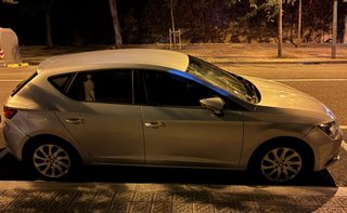 SEAT León 1.6 TDI DSG Style 2015 · Solo 25.000 km