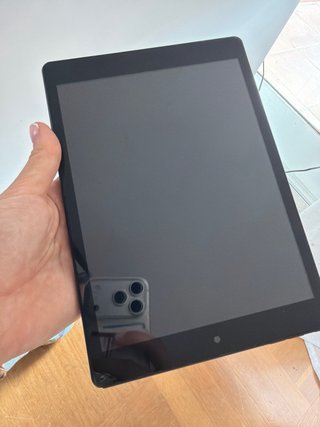 Tablet para piezas con funda