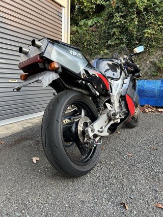 Yamaha TZR250 3MA
