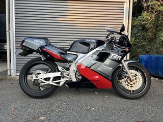 Yamaha TZR250 3MA