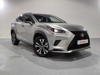 Lexus NX 300h Premium 2WD 145 kW (197 CV)