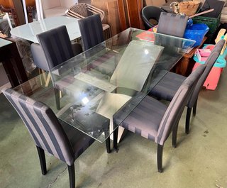 Mesa cristal moderna con 6 sillas