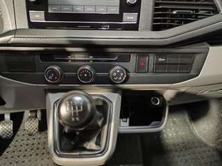 Volkswagen Transporter T6 2021