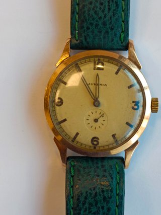 Reloj Juvenia Oro y Correa Verde