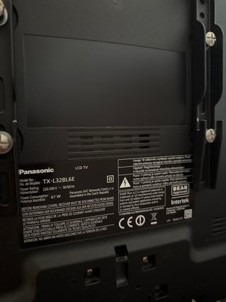 Televisor Panasonic Negro