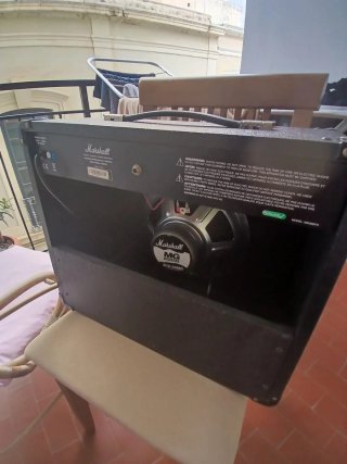 Amplificador Marshall MG30DFX Negro