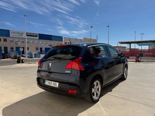 Peugeot 3008 2011