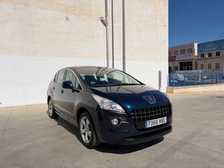 Peugeot 3008 2011
