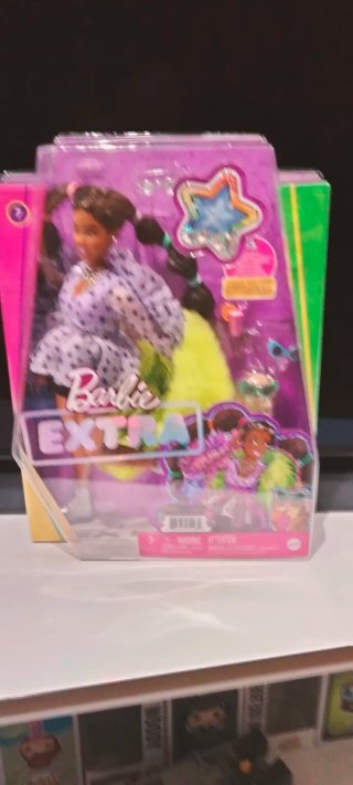 Muñeca Barbie Extra