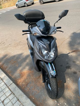 Scooter SYM Symphony SR 125