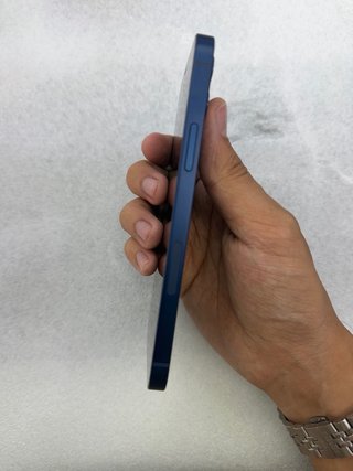 Apple iPhone 12 64GB Azul