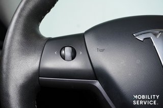 Tesla Model 3 RWD