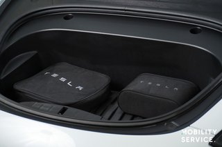 Tesla Model 3 RWD