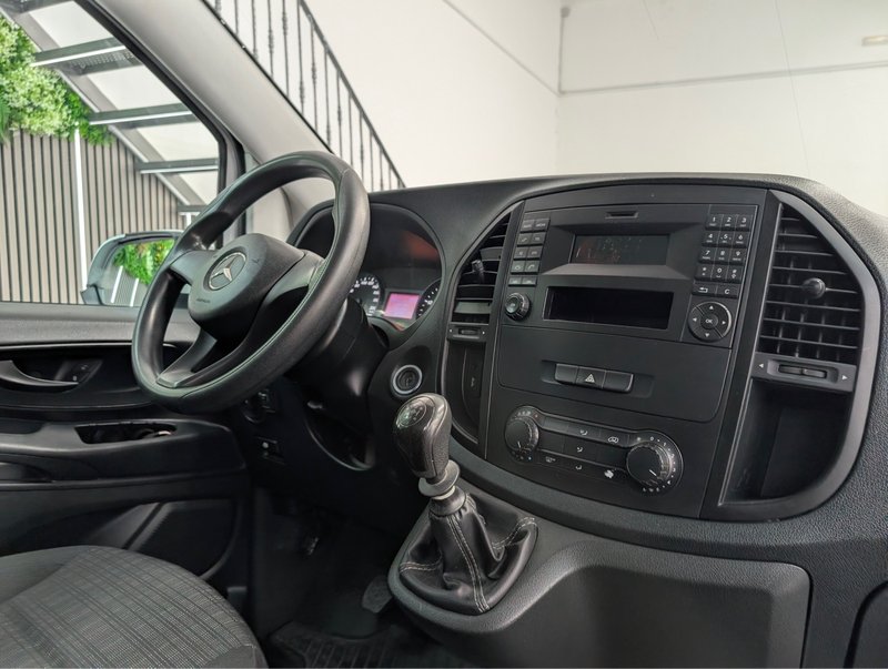 Mercedes-Benz Vito MIXTO 111 CDI Compacta 2019, foto 7