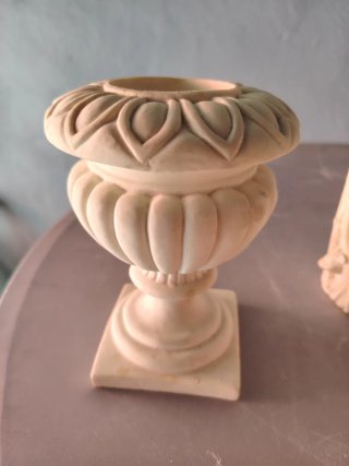 Búcaros en miniatura de marmolina