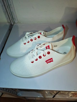 Zapatillas Levi's Blancas Talla 41