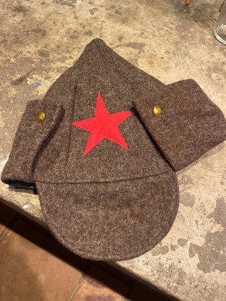 Gorro Ruso con Estrella