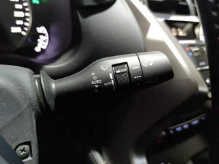 Lexus NX 300h Premium 2WD 145 kW (197 CV)
