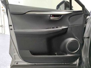 Lexus NX 300h Premium 2WD 145 kW (197 CV)