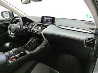 Lexus NX 300h Premium 2WD 145 kW (197 CV)