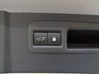 Lexus NX 300h Premium 2WD 145 kW (197 CV)