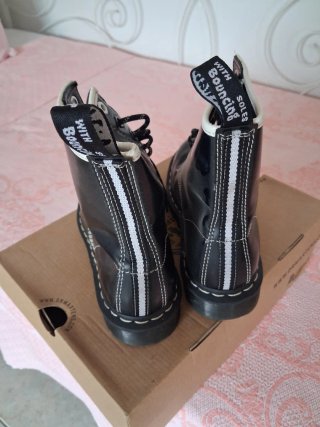 Dr. Martens Airwair Edición Limitada
