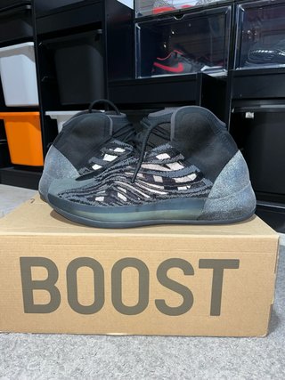 Adidas Yeezy QNTM Onyx Baloncesto