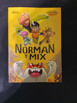 Norman y Mix (Spanish Edition)