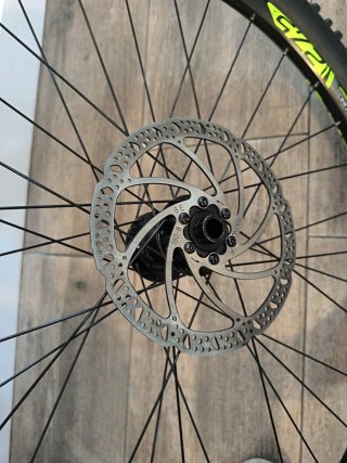 Rueda MTB 27.5 Hutchinson Toro