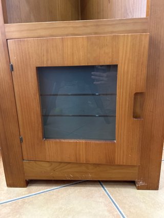 Mueble de Esquina de Madera
