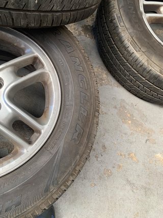 4 Neumáticos Continental 4x4 235/70R17