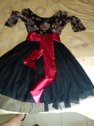 Ofertas Vestido fiesta floral! Negro/Fucsia