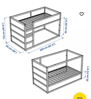 Cama Kura Ikea y libreria regalo.