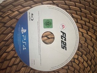 PS4 Fat 500GB + Mando + FIFA 25