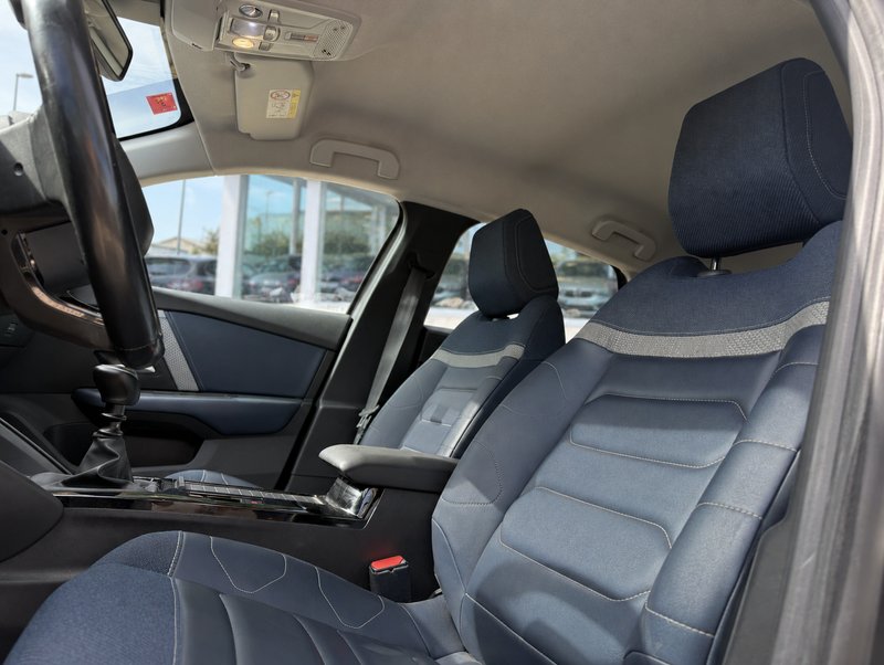 Citroën C4 1.2 PureTech S&S Shine 2021, foto 8