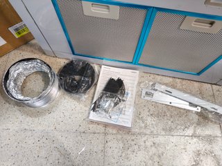Campana Extractora Cecotec Bolero Fl T