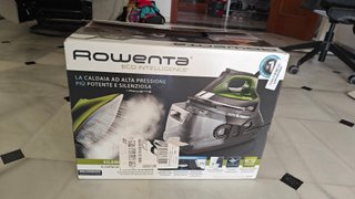 Centro de Planchado Rowenta Silence Steam Pro