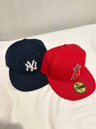 2 Gorras New Era (Azul y Roja)