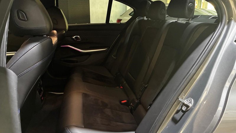 BMW Serie 3 2024, foto 34