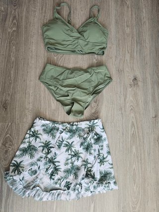 Bikini y Pareo Talla 14-16 Años