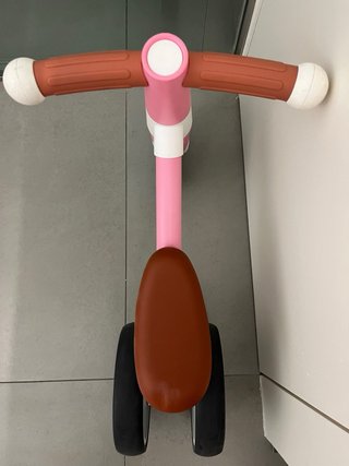 Bici de equilibrio Hape, 3 ruedas rosa