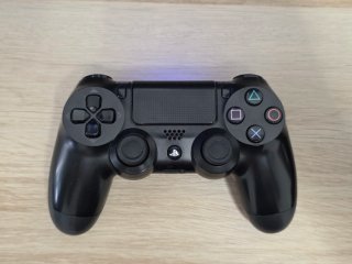 PS4. 9.00 + Mando Sony Negro