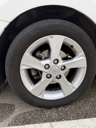 Toyota Auris 2011