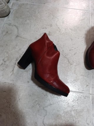 Botines de Piel Mimao Rojo Tacón