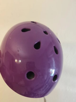 Casco para Patinete,Bicicleta seminuevo!!