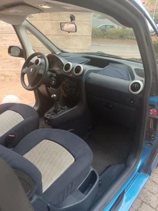 Peugeot 1007 2006
